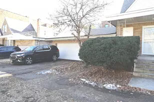 937 E 84th Pl, Chicago, IL 60619 - Photo 3