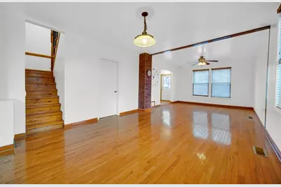 900 N Springfield Avenue, Chicago, IL 60651 - Photo 7