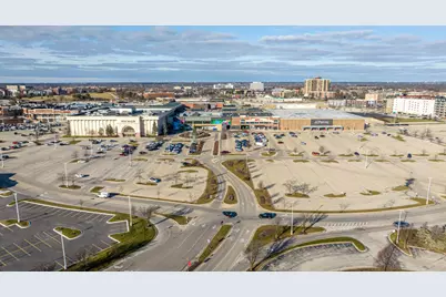 375 Summit Circle, Lombard, IL 60148 - Photo 47