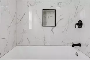 4941 W Iowa St, Chicago, IL 60651 - Photo 37