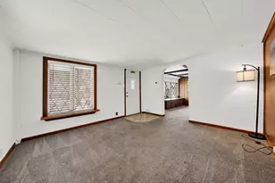 541 Charles St, Aurora, IL 60506 - Photo 13