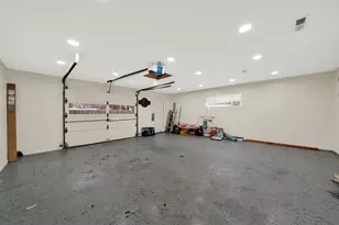 541 Charles St, Aurora, IL 60506 - Photo 27