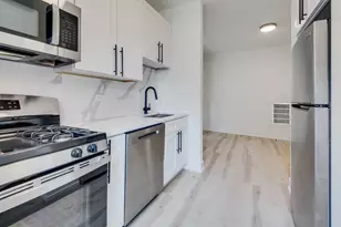 3052 W Cortland St, Chicago, IL 60647 - Photo 3