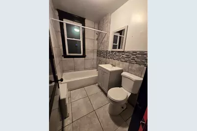 [Address not provided], Chicago, IL 60651 - Photo 7