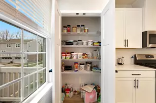 155 Canterbury Way, Lake Zurich, IL 60047 - Photo 11