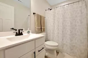 155 Canterbury Way, Lake Zurich, IL 60047 - Photo 19