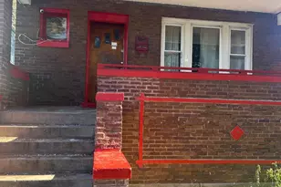 8647 S Saginaw Ave, Chicago, IL 60617 - Photo 1