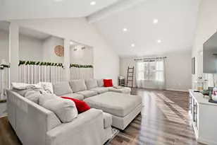 1420 E Cap Cir, Bourbonnais, IL 60914 - Photo 9