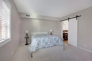 6818 Joliet Rd, Indian Head Park, IL 60525 - Photo 13