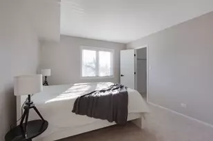 6818 Joliet Rd, Indian Head Park, IL 60525 - Photo 11