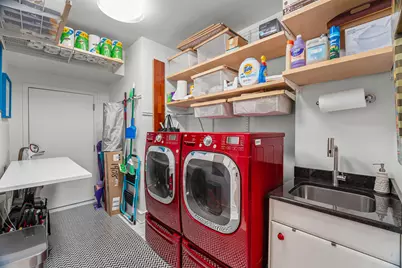 333 N Canal Street #1408, Chicago, IL 60606 - Photo 29