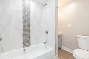 3651 W Grenshaw St, Chicago, IL 60624 - Photo 59