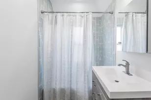 11042 S Ave J, Chicago, IL 60617 - Photo 13