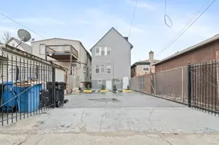 3406 W Dickens Ave, Chicago, IL 60647 - Photo 15