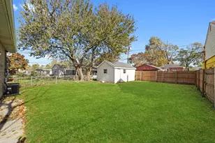 14129 S Michigan Ave, Riverdale, IL 60827 - Photo 19