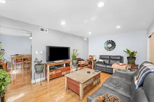 8119 S Paulina St, Chicago, IL 60620 - Photo 9