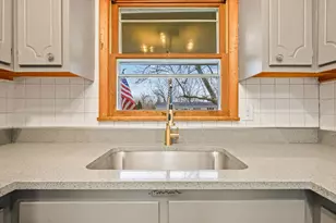 618 Meadow Ln St, Leroy, IL 61752 - Photo 23