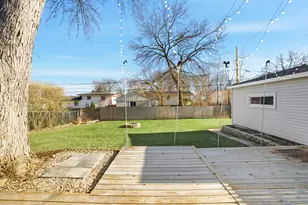 429 Lauren Ln, Buffalo Grove, IL 60089 - Photo 25