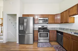 429 Lauren Ln, Buffalo Grove, IL 60089 - Photo 7