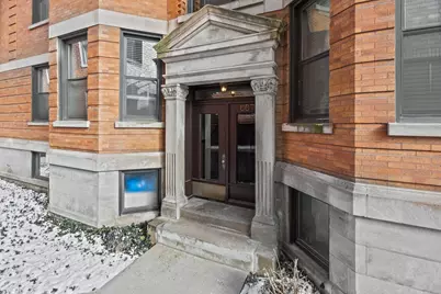 667 W Barry Avenue #3N, Chicago, IL 60657 - Photo 1