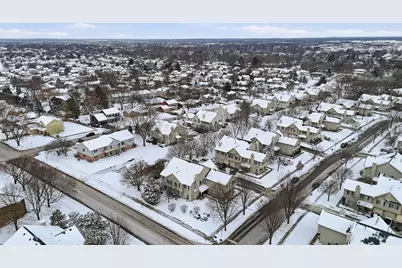 350 Windsor Court #D, South Elgin, IL 60177 - Photo 9