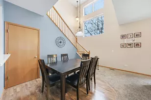 1110 Colonial Dr, Joliet, IL 60432 - Photo 13