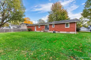 175 Calkins Dr, Sugar Grove, IL 60554 - Photo 27