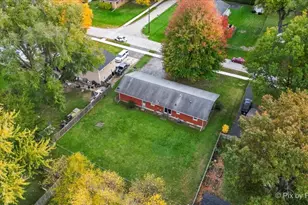 175 Calkins Dr, Sugar Grove, IL 60554 - Photo 33