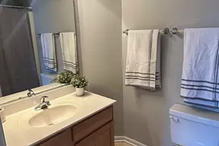 103 Enclave Cir, Bolingbrook, IL 60440 - Photo 15