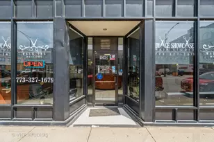 1340 W Irving Park Rd, Chicago, IL 60613 - Photo 9