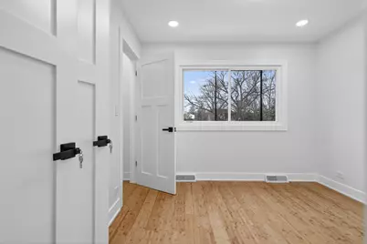 200 N Pine Street, Prospect Heights, IL 60070 - Photo 19