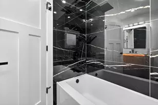 200 N Pine St, Prospect Heights, IL 60070 - Photo 33