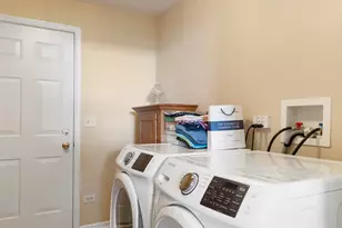 20524 McGilvray Dr, Crest Hill, IL 60403 - Photo 21