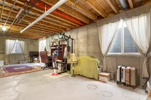 20524 McGilvray Dr, Crest Hill, IL 60403 - Photo 23