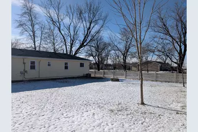 2423 Pecan Street, Joliet, IL 60435 - Photo 31