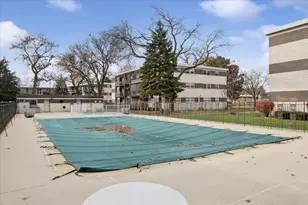 935 S 8th Ave, La Grange, IL 60525 - Photo 17