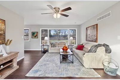 2265 Fitchome Street, Aurora, IL 60506 - Photo 3