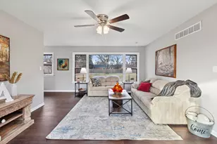 2265 Fitchome St, Aurora, IL 60506 - Photo 3