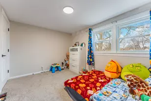 3227 Harrison Ave, Brookfield, IL 60513 - Photo 15