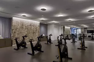 211 N Harbor Dr, Chicago, IL 60601 - Photo 19