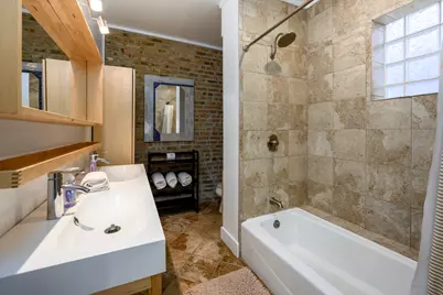 1646 W Blackhawk Street, Chicago, IL 60622 - Photo 11