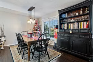 5901 Sandringham Ln, Rockford, IL 61107 - Photo 11