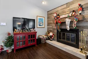 5901 Sandringham Ln, Rockford, IL 61107 - Photo 23