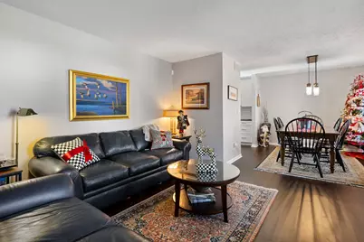 5901 Sandringham Lane, Rockford, IL 61107 - Photo 17