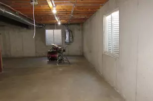 21401 Prestwick Dr, Crest Hill, IL 60403 - Photo 15