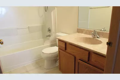 21401 Prestwick Drive, Crest Hill, IL 60403 - Photo 23