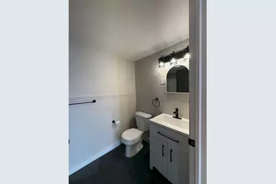 905 N Sheridan Road #F, Peoria, IL 61606 - Photo 9