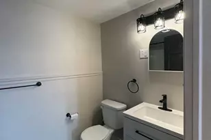 905 N Sheridan Rd, Peoria, IL 61606 - Photo 9