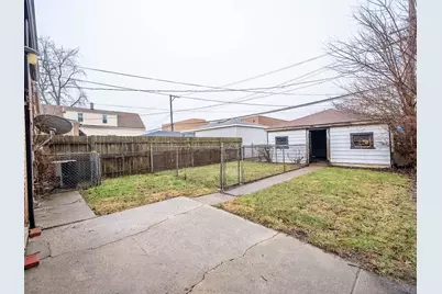 12628 S Emerald Avenue, Chicago, IL 60628 - Photo 11