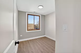 5102 W Belden St, Chicago, IL 60639 - Photo 25